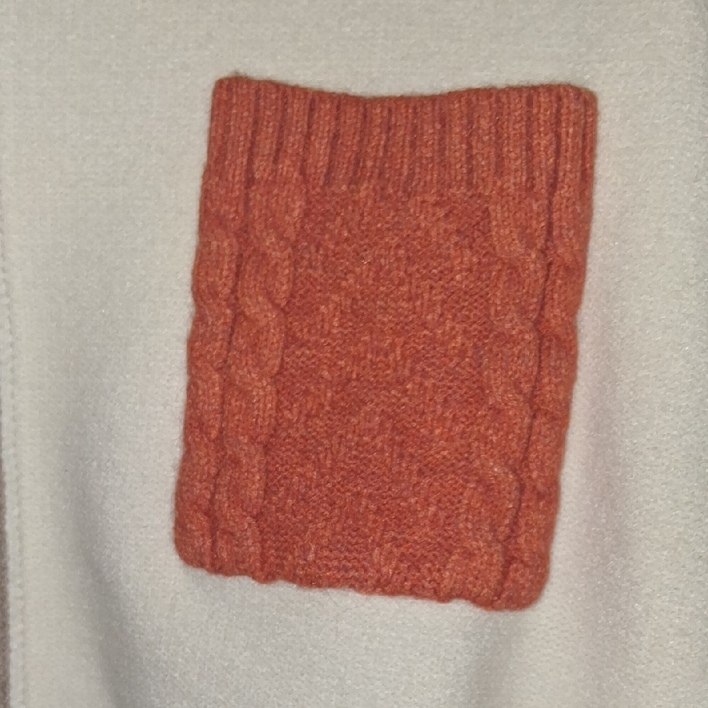 Colorblock Cable Knit Sweater - Picture 5 of 6